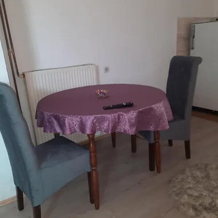 아파트 Maja 바이나 바슈타